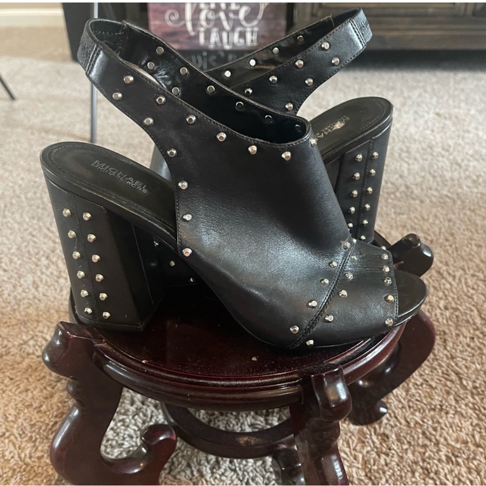 NWT Michael Kors Black Leather Studded Block Heels - Picture 7 of 14